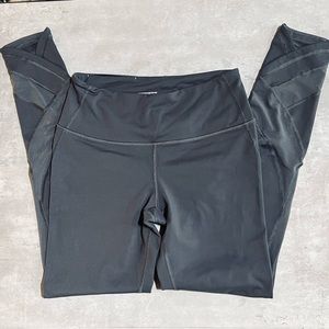 Victoria Sport Gray Leggings Size Small